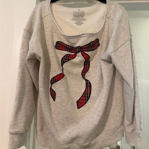 Cozy Light Gray Sweater with Red Plaid Bow